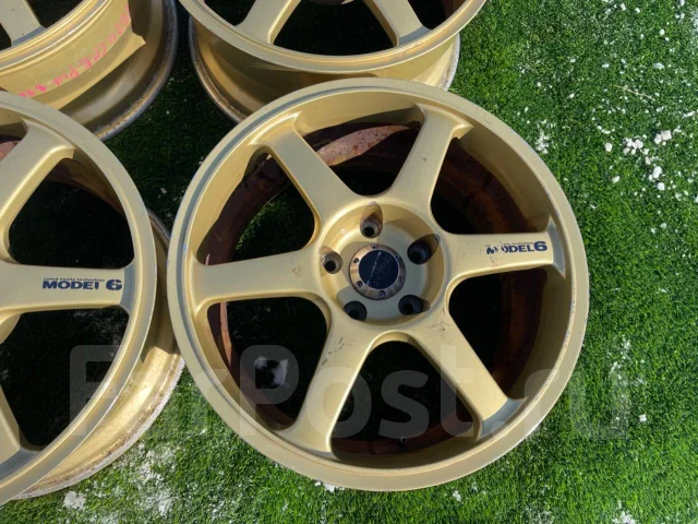 AVS Model 6. 8.0/8.0x17", 5x114.3, ET45/35 ����