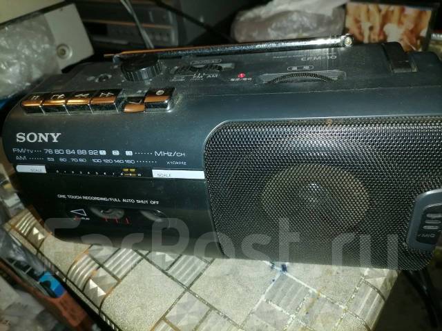 Продам магнитолу SONY, б/у, в наличии. Цена: 4 500₽ во Владивостоке