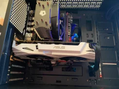 GeForce GTX 1070 ����