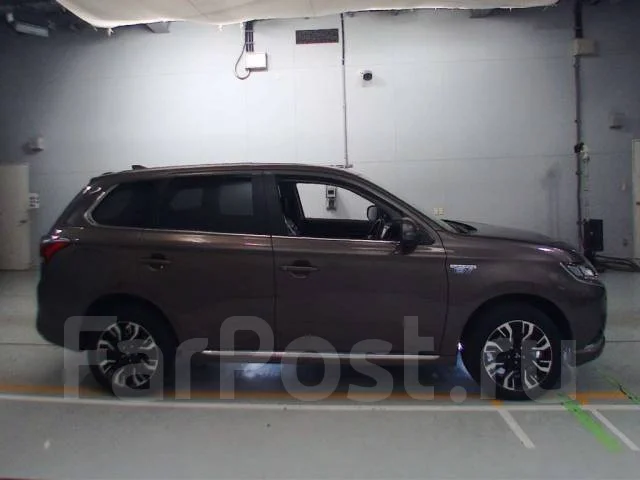 Mitsubishi Outlander. ��������, 4wd, 2.0 (118��.�.), ������, 25 000����. ��, �/�. ��� ����� �� ������������ ����