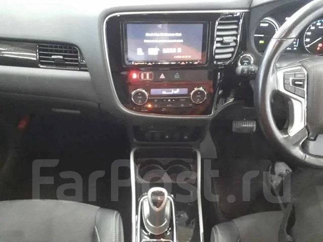 Mitsubishi Outlander. ��������, 4wd, 2.0 (118��.�.), ������, 30 000����. ��, �/�. ��� ����� �� ������������ ����