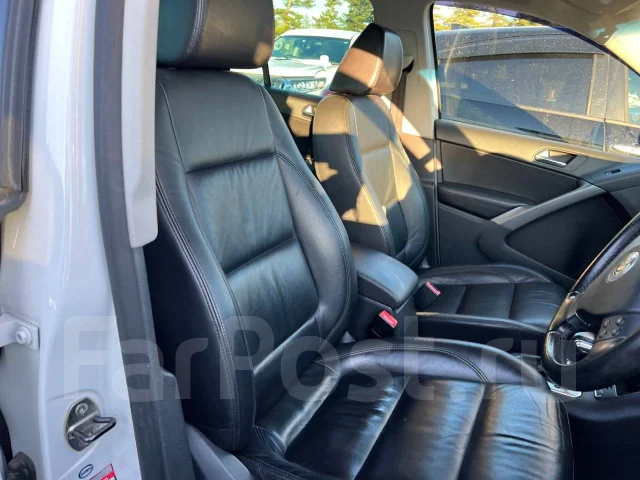 Volkswagen Tiguan ����