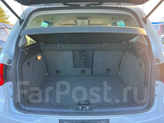 Volkswagen Tiguan ����