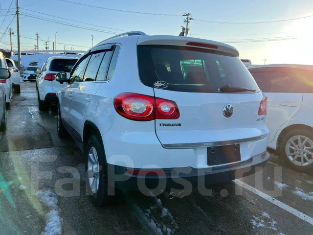 Volkswagen Tiguan ����