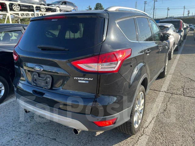 Ford Kuga ����
