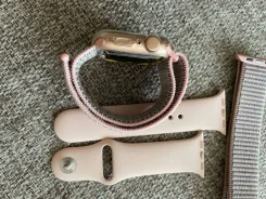 Apple Watch SE. GPS, NFC, IP68 ����