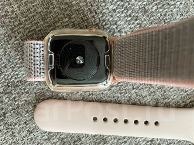 Apple Watch SE. GPS, NFC, IP68 ����