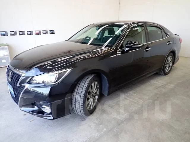 Toyota Crown. ��������, 4wd, 2.5 (203��.�.), ������, 51 000����. ��, �/�. ��� ����� �� ������������ ����