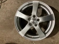 Dezent RE. 6.5x16", 5x100, ET38, �� 60,1���. ����