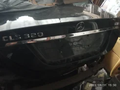 Mercedes-Benz CLS-Class ����