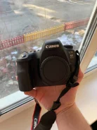 Canon EOS 6D Mark II Body ����