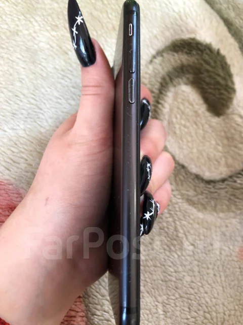Apple iPhone 7. �/�, 128 ��, ������, 3G, 4G LTE ����