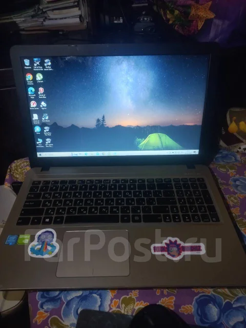 Asus X540S. 1,9����, ��� 4 ��, ���� 111���, WiFi: 1, Bluetooth: 1, ����������� �� 5��. ����