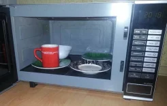 Panasonic. NN-GF560M. ��� ����� �� ������������ ����