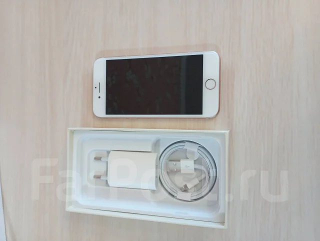 Apple iPhone 8. �/�, 64 ��, ������� ����