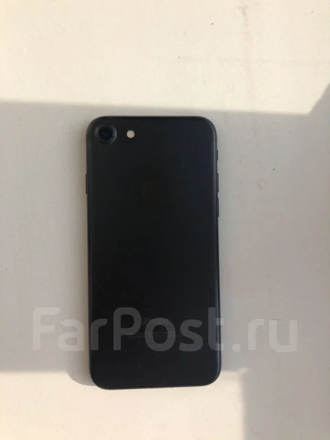 Apple iPhone 7. �/�, 32 ��, ������, 3G, 4G LTE, NFC ����