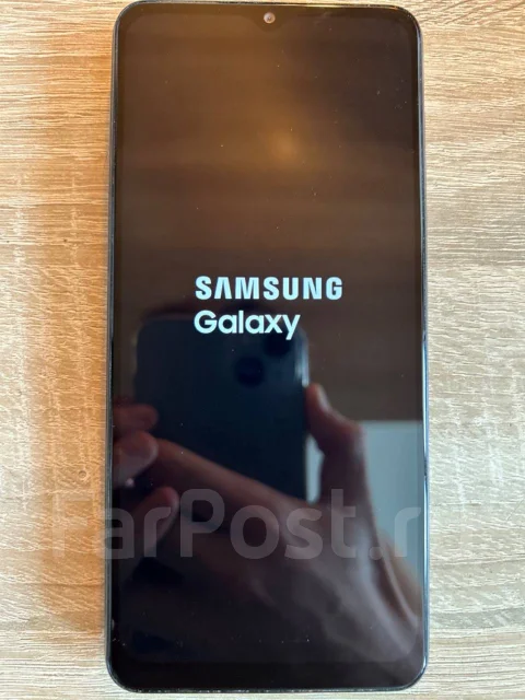 Samsung Galaxy M12. �/�, 32 ��, ������, 4G LTE, Dual-SIM, NFC ����