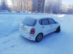 Toyota Duet ����