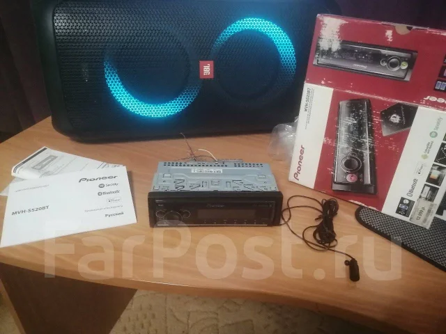 Pioneer MVH-S520BT ����