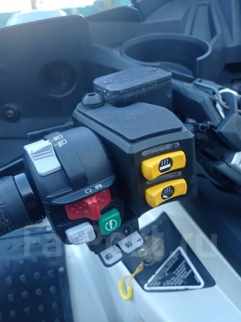 BRP Can-Am Outlander 1000R XT-P. ��������, ��, �� ����