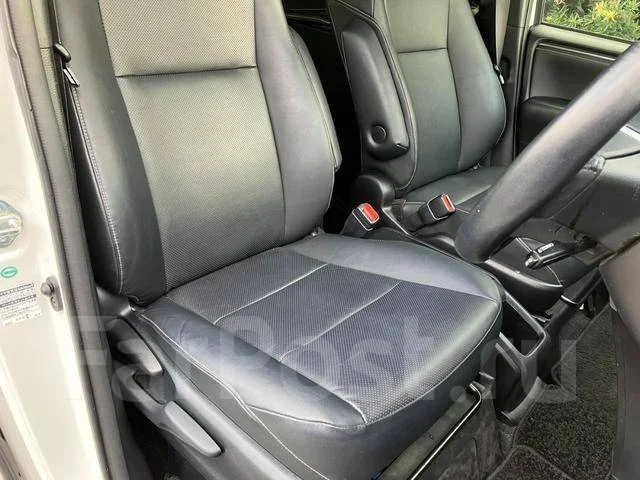 Toyota Esquire. ��������, ��������, 1.8, ������, �/�. ��� ����� �� ������������ ����