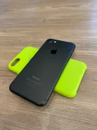 Apple iPhone 7. �/�, 32 ��, ������, 3G, 4G LTE ����