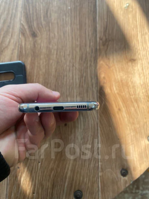 Samsung Galaxy S10e. �/�, 128 ��, 4G LTE ����