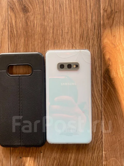 Samsung Galaxy S10e. �/�, 128 ��, 4G LTE ����