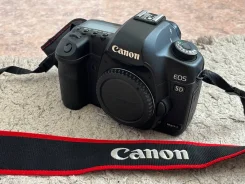 Canon EOS 5D Mark II ����