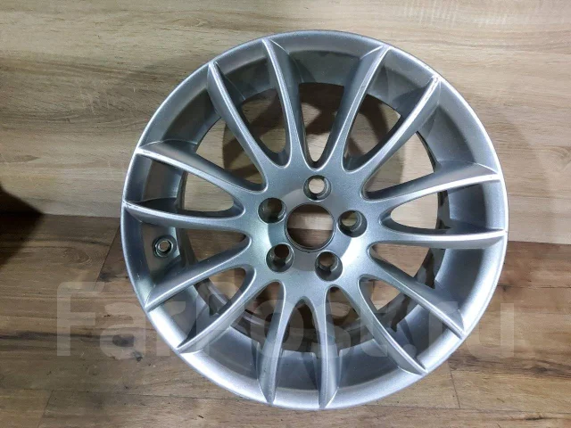 volvo-c70-r17-17-1-5x108-12-00-63-4-1