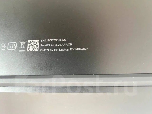 HP Omen 17. 17.3", 30����, ��� 16 ��, ���� 1 000���, WiFi: 1, Bluetooth: 1, ����������� �� 8��. ����
