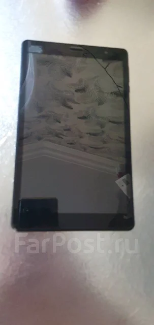 ������� Dexp Ursus h28. 8 ������, ������ 16 �� ����