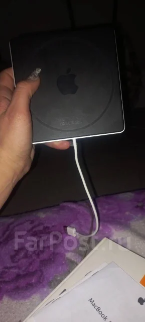 Apple MacBook ����
