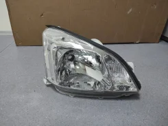 ���� ������ Toyota Premio 2001-2004. ����� 811302B870 ����