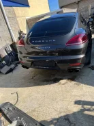 Porsche Panamera ����