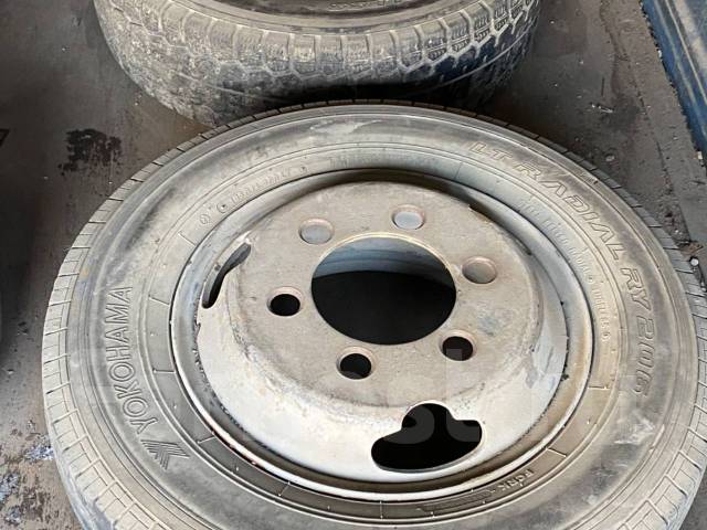 Грузовые колеса с дисками Bridgestone 185/80 R14 - Колёса во Владивостоке