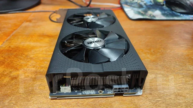 Radeon RX 470 ����
