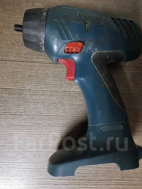 Шуруповерт Bosch На ЗапЧасти, б/у, в наличии. Цена: 2 000₽ во Владивостоке