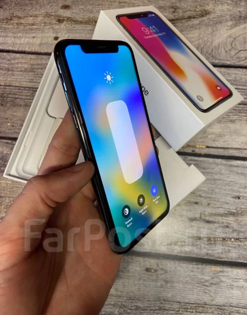 Apple iPhone X. �/�, 64 ��, ������, 3G, 4G LTE, NFC ����