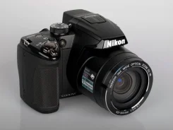 Nikon Coolpix P500. ���: 14� � ����� ����