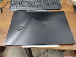 Asus ROG Zephyrus S17 GX701LWS. 17.3", 2,3����, ���� 1 000���, WiFi: 1, Bluetooth: 1, ����������� �� 3��. ����