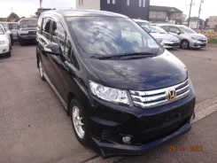 Honda Freed Spike. GB4, L15A ����
