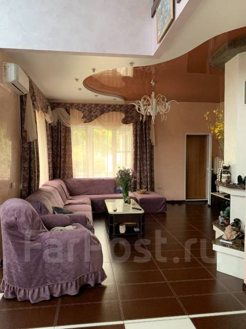 Продается коттедж, угловое, улица есенина 79, 1 800 кв. м. 232,0 кв. м ...