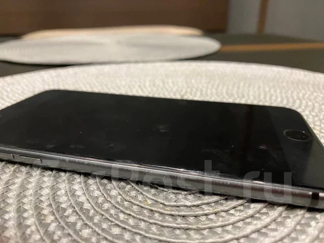 Apple iPhone 8 Plus. �/�, 64 ��, ������, 3G, 4G LTE ����
