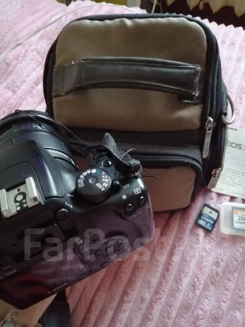 Canon EOS 1000D ����