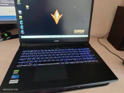 Hasee. 16", 2,9����, ��� 8 ��, ���� 500���, WiFi: 1, Bluetooth: 1, ����������� �� 6��. ����