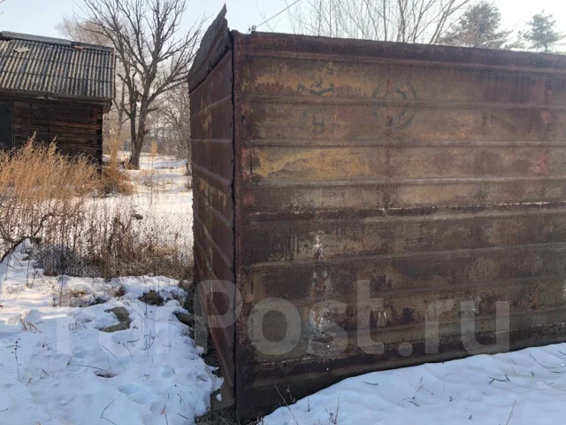 Металлический дом в Курганинска гараж