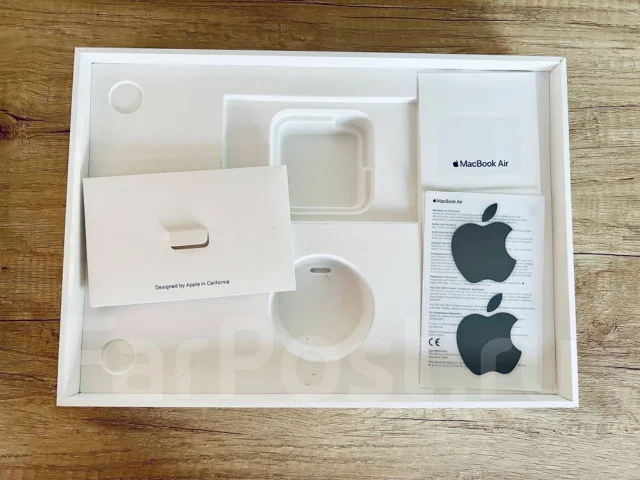 Apple MacBook Air 13 2018 MRE92. 13.3", 1,6����, ��� 8 ��, ���� 256���, WiFi: 1, Bluetooth: 1, ����������� �� 8��. ����