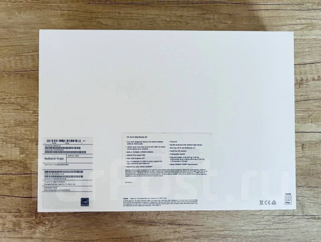 Apple MacBook Air 13 2018 MRE92. 13.3", 1,6����, ��� 8 ��, ���� 256���, WiFi: 1, Bluetooth: 1, ����������� �� 8��. ����