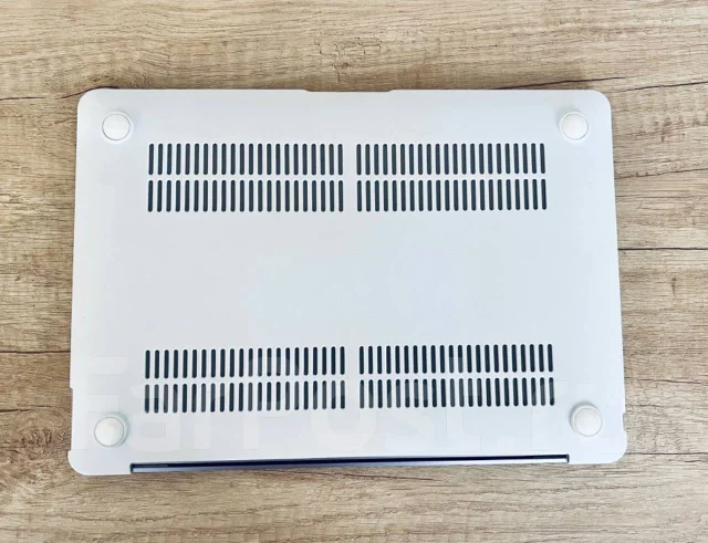 Apple MacBook Air 13 2018 MRE92. 13.3", 1,6����, ��� 8 ��, ���� 256���, WiFi: 1, Bluetooth: 1, ����������� �� 8��. ����